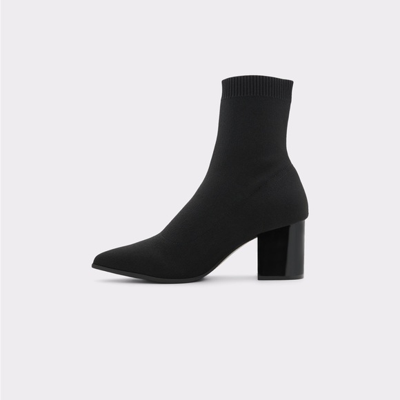 Aldo Pointed Toe Black Sock Booties Size 7 - Picture 1 of 10
